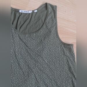 *Ben Sherman Tank, Small